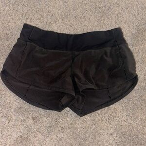 black speed ups size 4